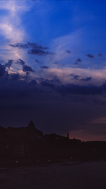 buda castle at night